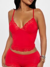 red short tonight Wear